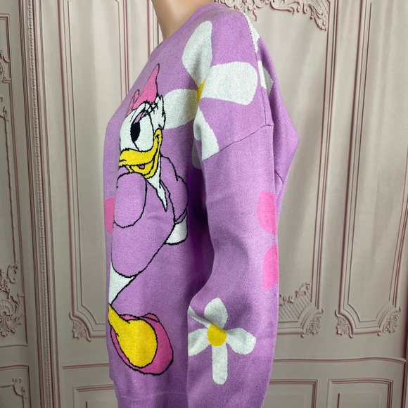 Disney Parks Daisy Duck Purple Sweater Adults Size  3X Flowers Pullover Knit - Picture 4 of 8